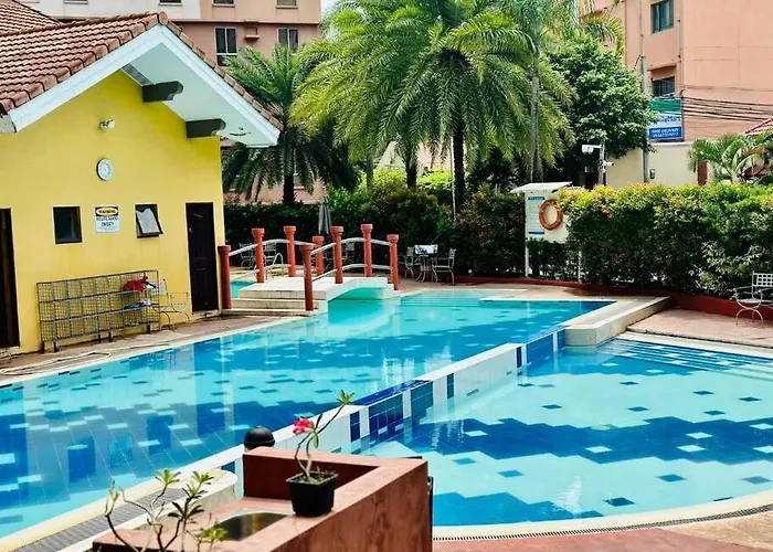 Near Airport Cozy Style With Pool 7a *
